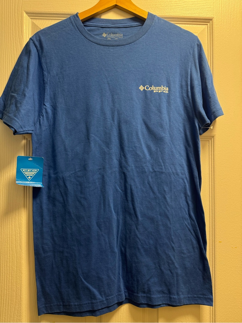 Columbia Casual Crewneck Short-Sleeve Tee in Blue with Logo
